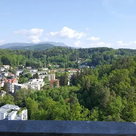 Bei Lkh Graz,1x Parkplatz,15 Stock! Apartment Graz